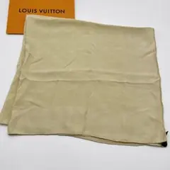 ルイヴィトン モノグラム 大判シルクスカーフ グリーン系　美品　LVロゴ総柄