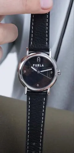限定値下げFURLAEASYSHAPE腕時計 WW00024015L1レディースのサムネイル
