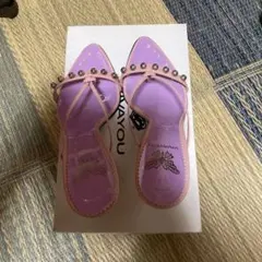 VIVAYOU ビジュー付きトングサンダル ピンクのサムネイル