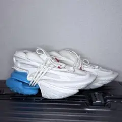 バルマン UNICORN ローカットスニーカー