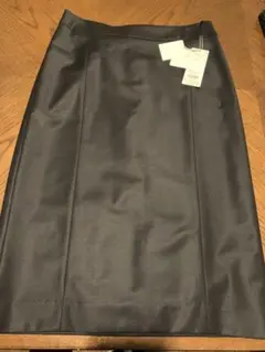 theory luxe ブラック タイトスカート ひざ丈