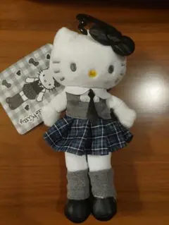 ハローキティ 制服風ぬいぐるみ キーホルダー