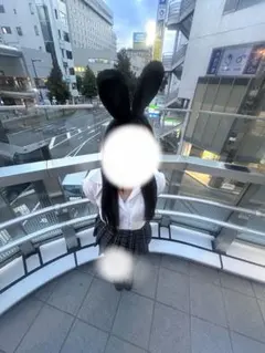 黒いウサギ耳ヘアバンド