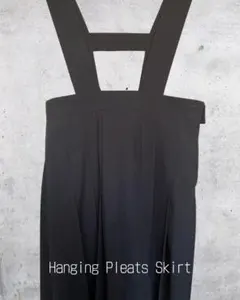 吊りプリーツスカート 黒