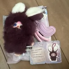 babythreeイニシャル