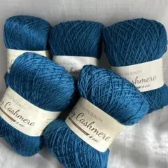 Item thumbnail for item cac63f2d-8c99-4044-834c-53836625e8f3