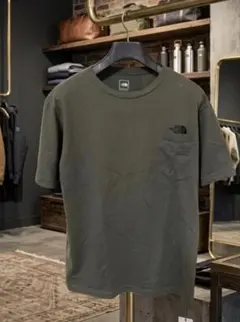 THE NORTH FACE NT32003A Tシャツ オリーブ