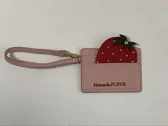 ★最終値下げ★ メゾンドフルール　いちごパスケース