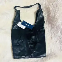 ☆新品未使用品☆ Right-on ミニショルダーバッグ　ブラック　バッグ