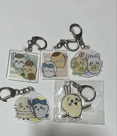 ちいかわ　アクリルキーホルダー　纏め売り　ハチワレ　うさぎ　モモンガ　ラッコ