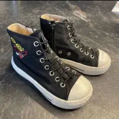 Item thumbnail for item ad533a6e-8cbb-45ee-9be8-8df9aca45cf8