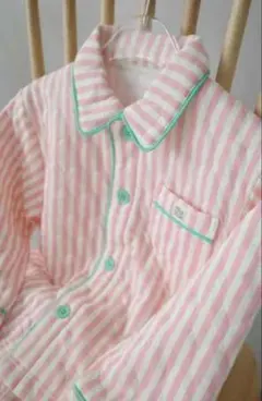 バースデイ　this and that キッズ　パジャマ　ピンク