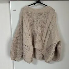 gydaケーブルニット