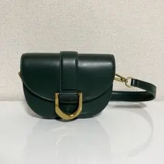 CHARLES&KEITH チャールズアンドキース　ショルダーバッグ
