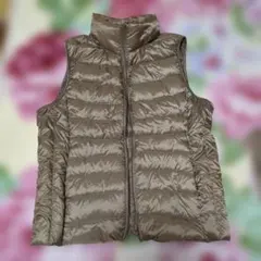 ULTRA LIGHT DOWN ダウンベスト