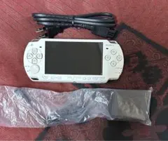 SONY PSP 2000ホワイト 本体 ACアダプター付き ジャンク品