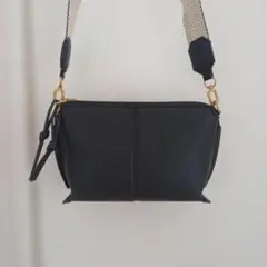 【美品】ZARA ベーシックショルダーバッグ
