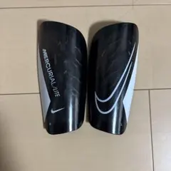 Nike Mercurial Lite シンガード R/L サイズ　M