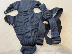 BABYBJORN BABY CARRIER MINI ネイビーブルー　抱っこ紐