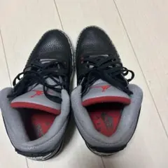 エアジョーダン 3 ブラック/グレー/レッド