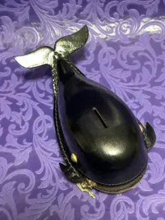 鴻池製作所とてもキュートなクジラの貯金箱革製品最高のお品です‼️最最終SALE