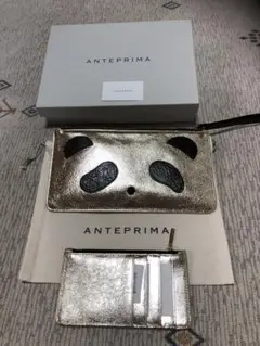新品未使用 アンテプリマ ￼￼パンダスペシャル マルチウォレット￼