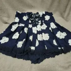 2025年最新】liz lisa ボリュームフレアスカートの人気アイテム - メルカリ