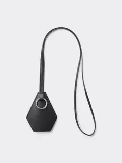 【GU】レザーキーネックレス+E 完売品 ブラックのサムネイル