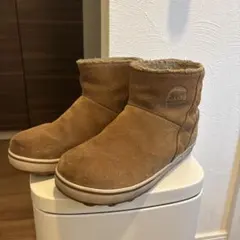 SOREL ソレル グレイシーショートブーツ ブラウン ムートンブーツ 24cmのサムネイル