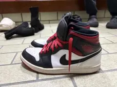 ジョーダン1 ハイカットスニーカー