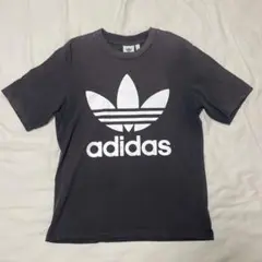 adidas 黒　ビッグロゴ　レアTシャツ