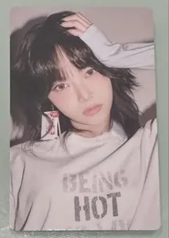 LE SSERAFIM ルセラ HOT Weverse 特典 ウンチェ トレカ