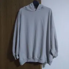グレー オーバーサイズ フード付きパーカー