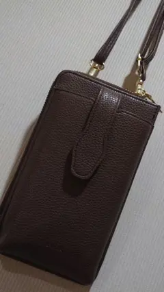スマホショルダーバッグ　 ブラウン　マルチカードケースのサムネイル