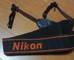 Nikon　ニコン　ストラップ　プロフェッショナル　赤×黒