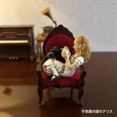 不思議の国のアリス　ペーパーウェイト　置物