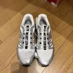 【本日のみ値下げ価格】Salomon WINGS ブラックスニーカー 2025年最新】SALOMON WINGSの人気アイテム - メルカリ