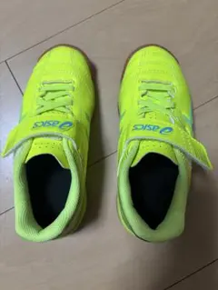 asics フットサルシューズ 蛍光イエロー17センチ