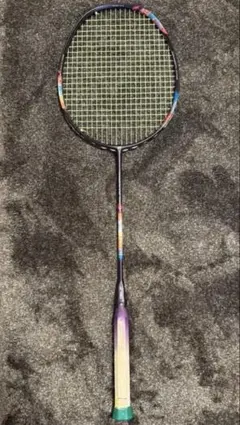 【美品】ヨネックス ナノフレア700プロ 5UG6