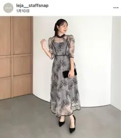美品　LEJA パイピングハイネック花柄ラメレースドレス【Sサイズ】