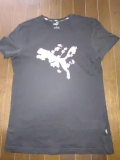 PUMA 花柄プリント 半袖Tシャツ 黒