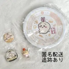 【くら寿司×ちいかわ】 缶バッジ&カード・チャーム‥うさぎ ４点セット