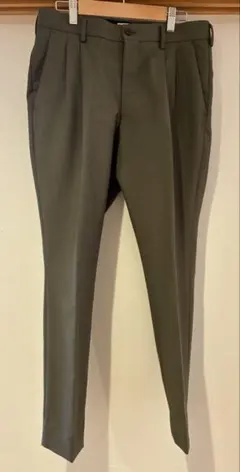 marka マーカ 2TUCK SLIM TAPERED FIT スラックス1のサムネイル