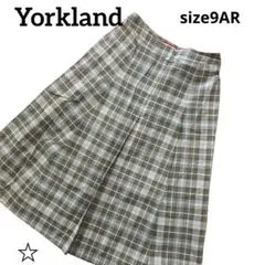 ヨークランド チェック柄プリーツスカート 9AR M 日本製 コットン 茶のサムネイル