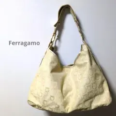 Ferragamo フェルガモ ハンドバッグ ガンチーニ総柄 ゴールド金具