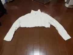 H&M DIVIDED クロップド丈 長袖シャツ ホワイト Mサイズショート丈