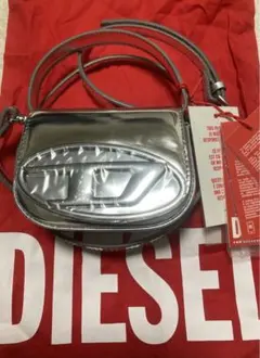 DIESEL ディーゼル　シルバー ハンドバッグ　1DR-XS-S