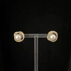 大粒パールピアス　ゴールド