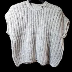 グレー　オーバーベスト