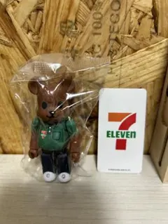 BE@RBRICK ベアブリック セブン-イレブン